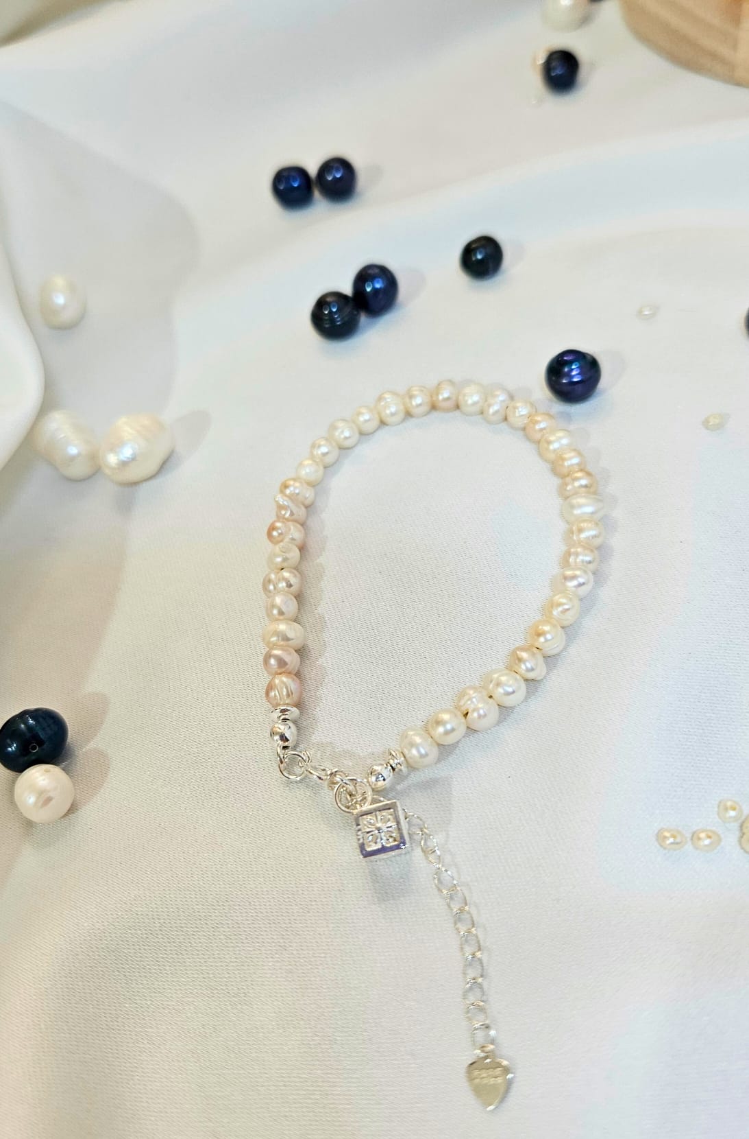 İnci Gümüş Bileklik