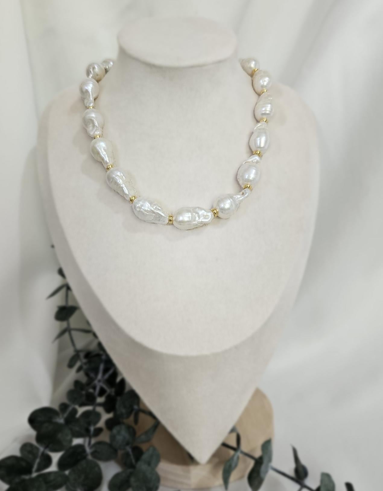 Büyük Barok İnci Kolye